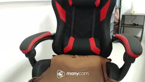  Kaycee  online show from 02/12/25, 06:40