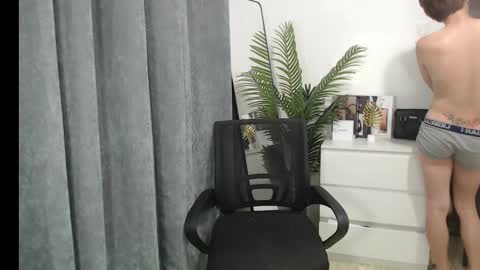 seb online show from 02/10/25, 02:48