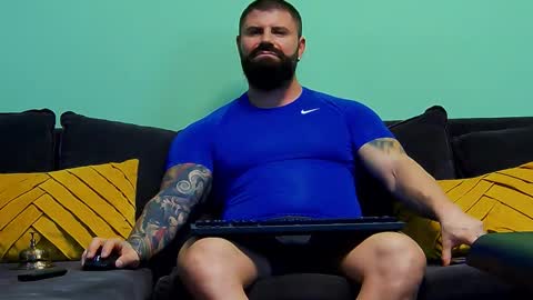 Xtream Leonard online show from 12/01/25, 05:18