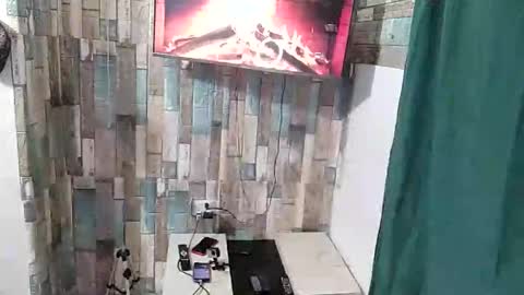 xxx13f2 online show from 10/20/25, 03:29