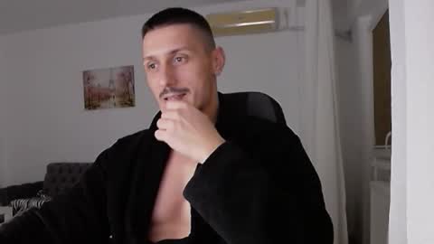 xxx_alejandro online show from 10/25/25, 03:40