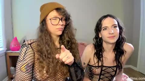 Aura  Deluge  online show from 01/30/25, 07:48