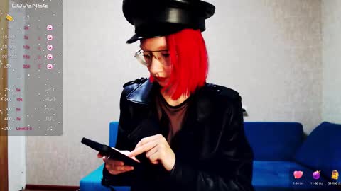 Snapshot of xxx_goddes_xxx chatting on 01/25/25, 03:41 Andariel online show from 01/25/25, 03:41