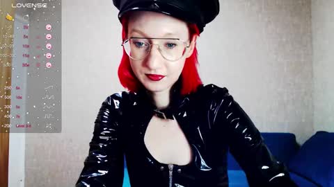 Snapshot of xxx_goddes_xxx chatting on 01/28/25, 04:19 Andariel online show from 01/28/25, 04:19