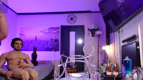     online show from 10/30/25, 11:11