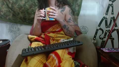 Snapshot of xxx_morena chatting on 12/17/24, 09:07   LILI  online show from 12/17/24, 09:07