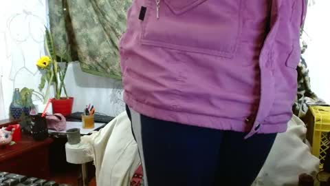 Snapshot of xxx_morena chatting on 01/06/25, 11:07   LILI  online show from 01/06/25, 11:07