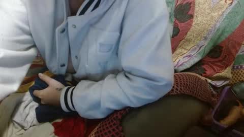 Snapshot of xxx_morena chatting on 02/25/25, 12:47   LILI  online show from 02/25/25, 12:47