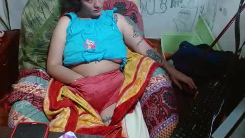 Snapshot of xxx_morena chatting on 02/27/25, 03:04   LILI  online show from 02/27/25, 03:04