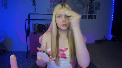 Pretty online show from 06/29/26, 09:37