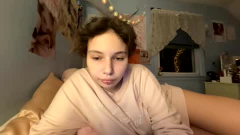 xxxangelcakes online show from 03/03/26, 04:07