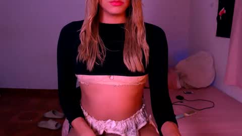 Chiara online show from 01/01/25, 05:22