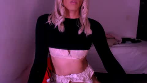 Chiara online show from 04/01/26, 02:23