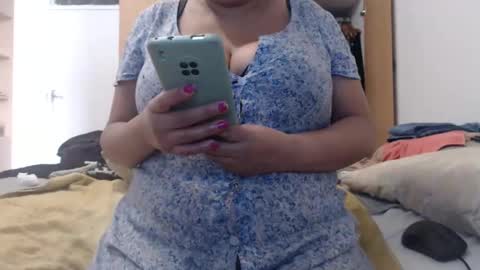 Ayanda online show from 02/08/25, 02:27
