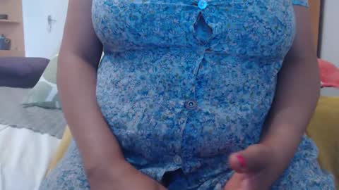 Ayanda online show from 02/09/25, 03:23