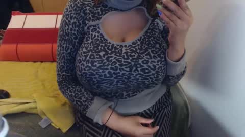 Ayanda online show from 04/17/26, 03:26