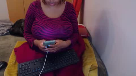 Ayanda online show from 04/22/26, 06:53