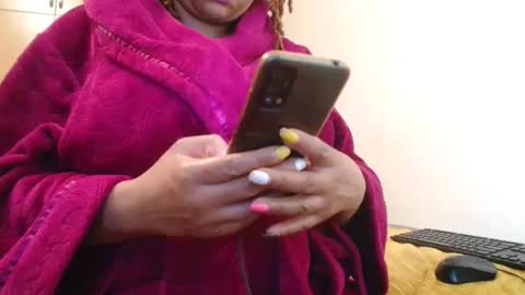 Ayanda online show from 05/22/26, 06:24