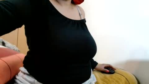 Ayanda online show from 05/27/26, 12:35