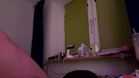 Snapshot of xxxd5 chatting on 11/07/25, 11:49 Jacob online show from 11/07/25, 11:49