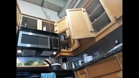 Snapshot of xxxdanidoomsdayxxx chatting on 02/04/25, 12:29 Danielle online show from 02/04/25, 12:29