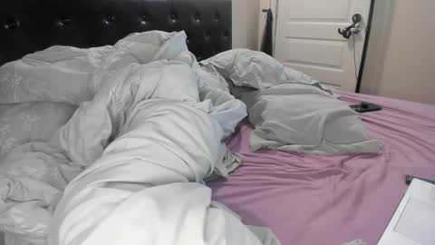 Snapshot of xxxdanidoomsdayxxx chatting on 03/05/25, 08:00 Danielle online show from 03/05/25, 08:00