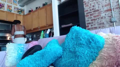 Snapshot of xxxdanidoomsdayxxx chatting on 09/23/25, 07:39 Danielle online show from 09/23/25, 07:39