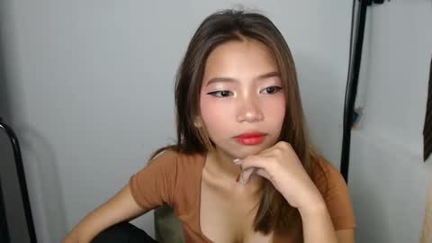 Snapshot of xxxforyouonlyxxx chatting on 01/15/25, 07:26 inday pinay online show from 01/15/25, 07:26