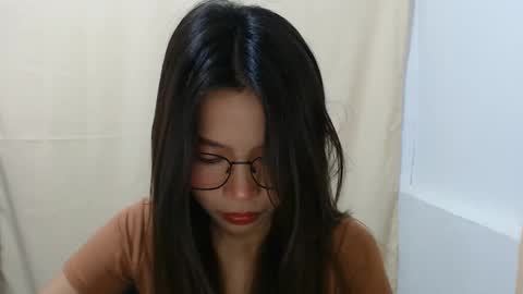 inday pinay online show from 11/06/25, 03:02