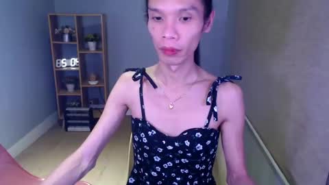 Snapshot of xxxfuckgirlyumsxxx chatting on 01/20/25, 11:21 Your Princess Yums online show from 01/20/25, 11:21