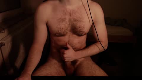 Snapshot of xxxhornybear99xxx chatting on 12/02/24, 07:05 Matthias online show from 12/02/24, 07:05
