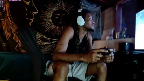 xxxjrstrokesxxx online show from 03/08/25, 09:18