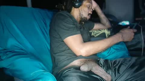 Snapshot of xxxjrstrokesxxx chatting on 07/22/26, 01:08 xxxjrstrokesxxx online show from 07/22/26, 01:08
