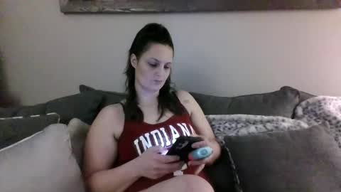 Snapshot of xxxmistymoansxxx chatting on 01/08/25, 10:06 Misti online show from 01/08/25, 10:06
