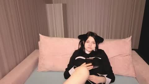 foxy online show from 04/14/26, 10:10