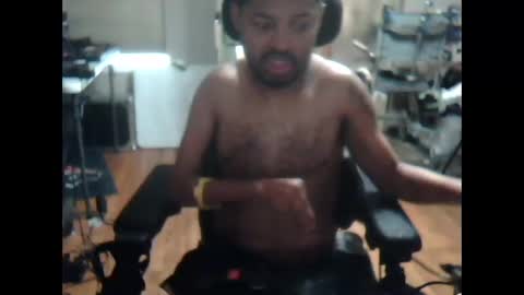 xxxonwheelz online show from 09/12/25, 06:19