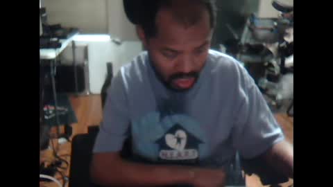 xxxonwheelz online show from 09/15/25, 09:59