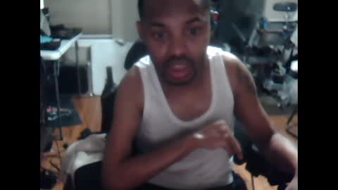 xxxonwheelz online show from 10/06/25, 05:38