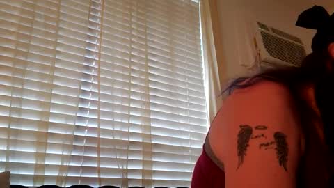 Snapshot of xxxqueenmandydickenz chatting on 01/04/25, 10:13 XXXQueenMandyDickenz online show from 01/04/25, 10:13