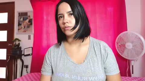 xxxtatianabustyxxx online show from 06/01/26, 01:13