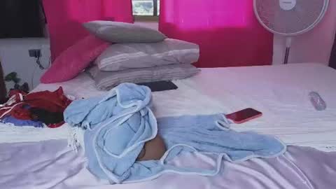 Snapshot of xxxtatianabustyxxx chatting on 07/28/26, 07:39 xxxtatianabustyxxx online show from 07/28/26, 07:39
