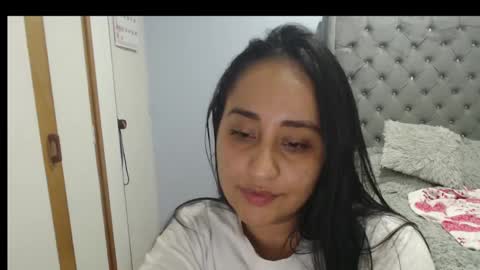 Lunhaa   online show from 03/07/25, 02:15