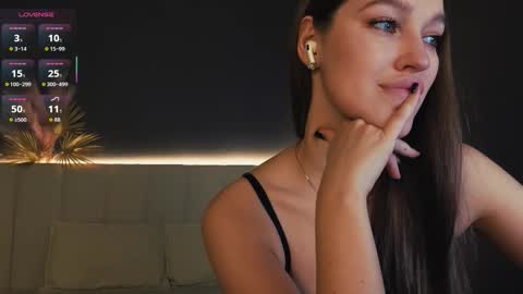 Lori online show from 11/29/25, 09:51