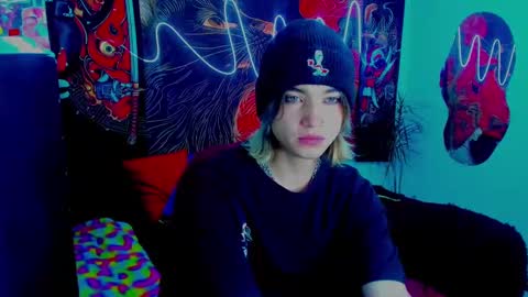 xzerox_ online show from 10/07/25, 04:31