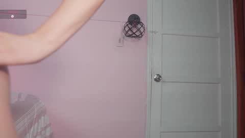 petronila online show from 12/22/25, 12:07