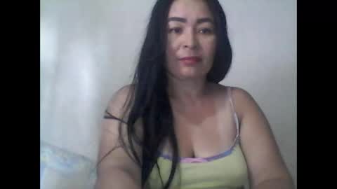 Snapshot of yakissmit chatting on 03/12/26, 02:01 yakissmit online show from 03/12/26, 02:01
