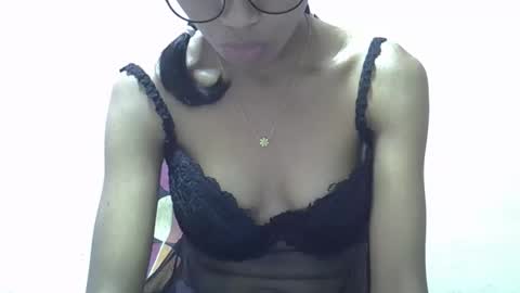 Snapshot of yalane chatting on 05/06/26, 06:19 yalane online show from 05/06/26, 06:19
