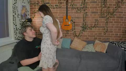 Snapshot of yami_yami_yami chatting on 11/30/25, 01:04 Mia and Andry online show from 11/30/25, 01:04