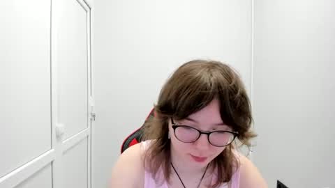 Sofia online show from 06/29/26, 06:19