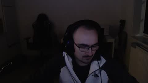 YamilLamal online show from 11/02/25, 08:11